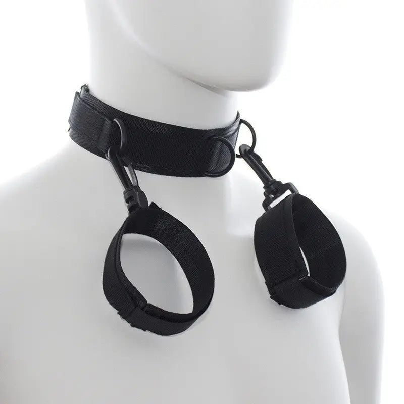 Menottes Collier Training Props LollyDoll