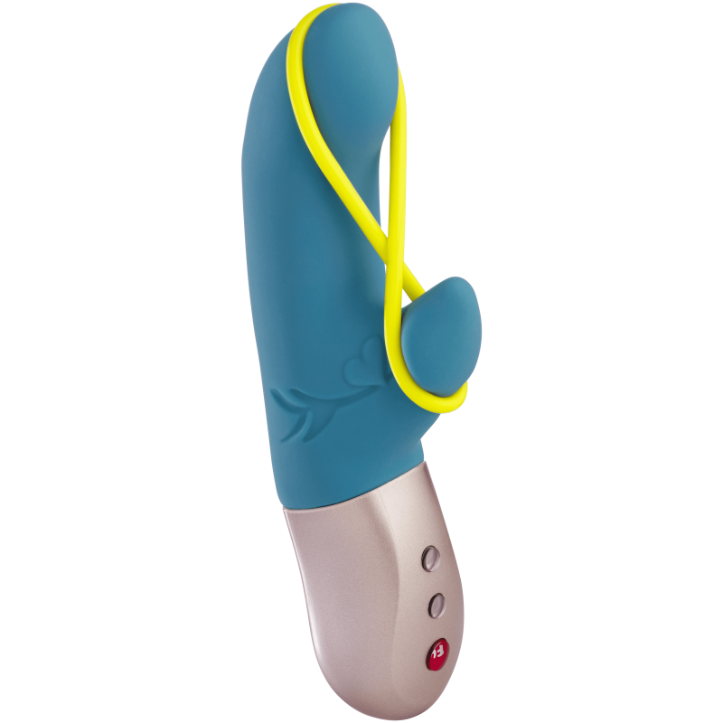 Mini-vibromasseur Rabbit revisité , pensé pour offrir une stimulation multi-zones comme aucun autre. Doté d'un design ergonomique et d'une bande élastique amovible disponible chez LollyDoll