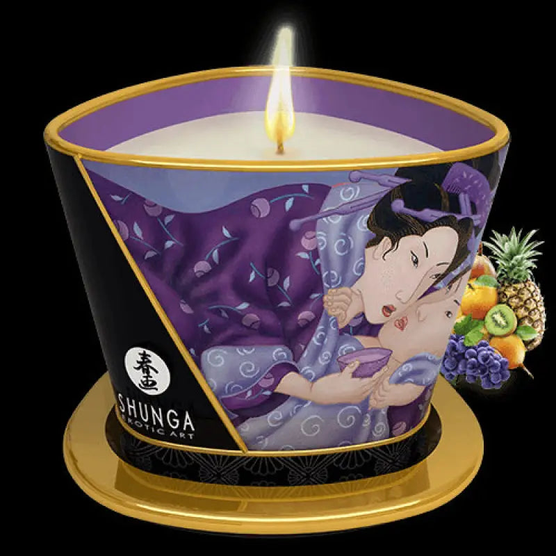 Découvrez la bougie de massage érotique aux fruits exotiques pour des moments de détente et de disponible chez LollyDoll