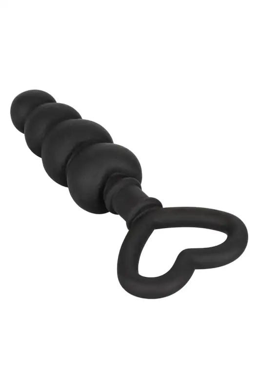 Bouchon anal en perles noires avec poignée en forme de cœur.