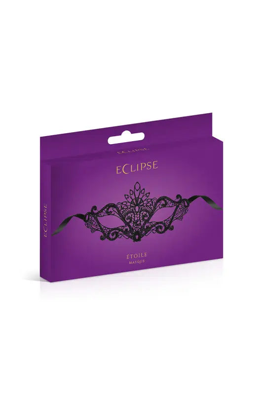 Boîte violette avec un masque en dentelle noire.