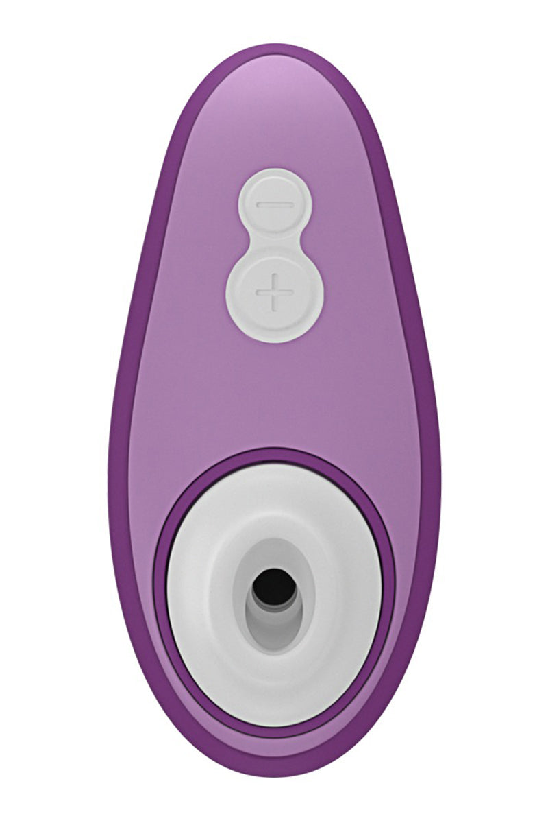 Stimulateur clitoridien nouvelle génération Womanizer Liberty 2 , de couleur violette pour des orgasmes a répétition dispo chez LollyDoll votre fournisseur de plaisir