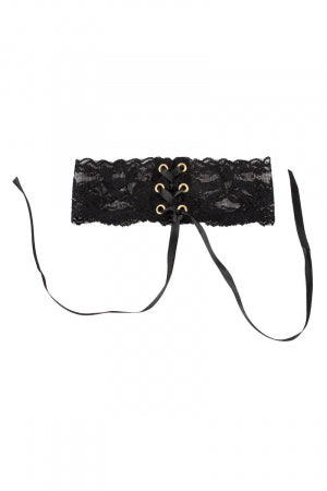 Collier en dentelle