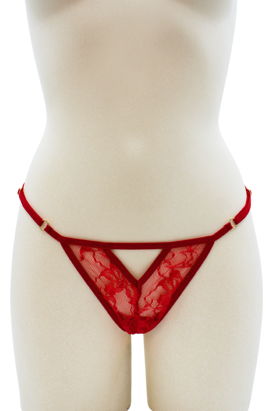 String rouge avec bijou perle strass dorés