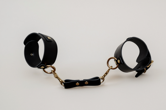 Chevillères en cuir Collection Anneaux NOIR & GOLD
