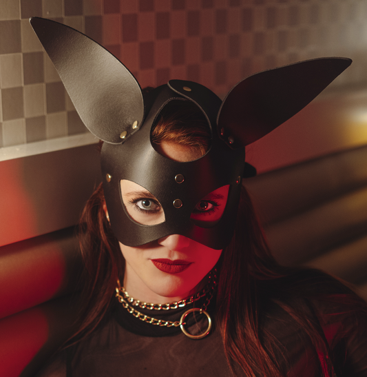Masque Oreilles Lapin Noir et Gold
