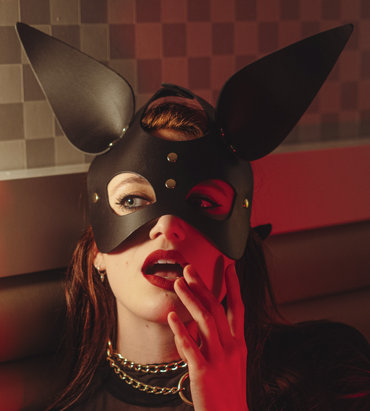 Masque Oreilles Lapin Noir et Gold