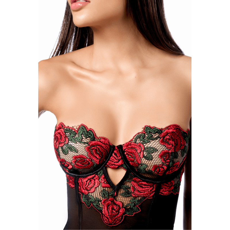 Babydoll sexy broderie roses dos lacé Mapalé avec string — parure complète portée