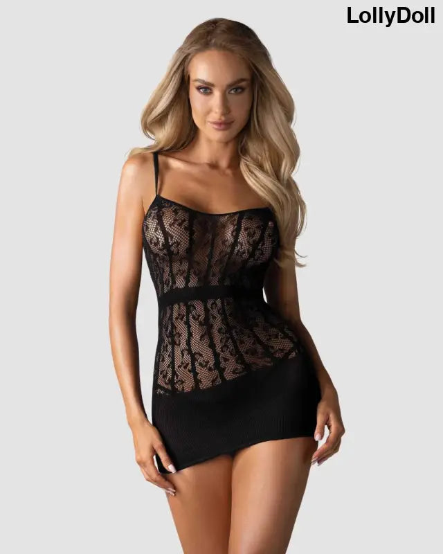 Découvrez la sublime robe noire D605, un incontournable de la catégorie 'Robe sexy'. Élégante et séduisante, cette pièce mettra en valeur votre silhouette avec classe. Parfaite pour les occasions spéciales et les soirées envoûtantes. Disponible chez LollyDoll.